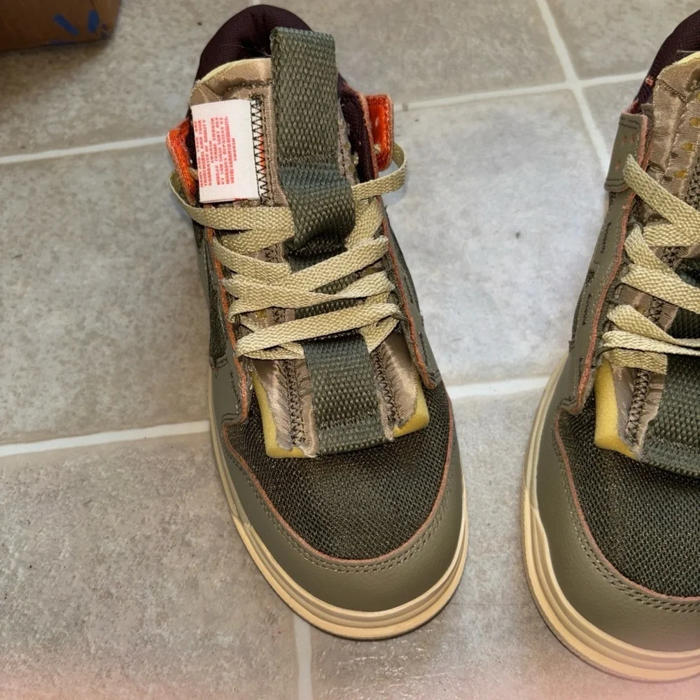 Nike trendy sneakers